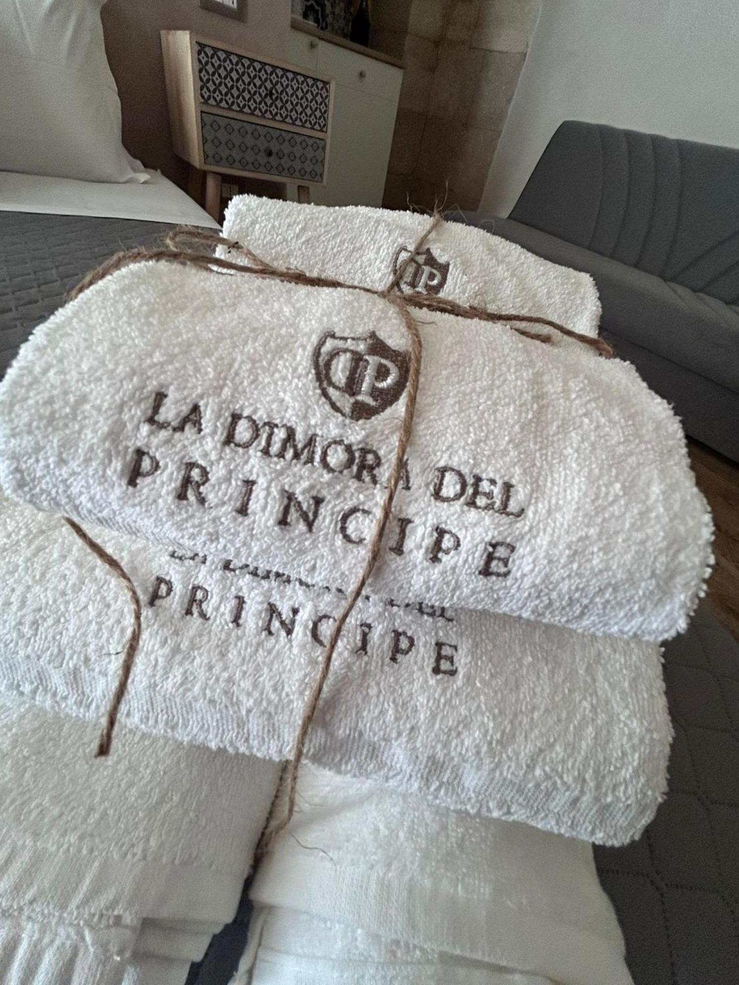 Bed and Breakfast La Dimora Del Principe-Piano Terra Трані Екстер'єр фото